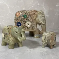 インド工芸品　天然石　花柄　象の置物　大中小3点　縁起物