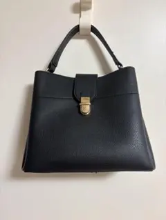 Item thumbnail for item 8b271a0b-6c31-4766-8585-abde4274bc8a