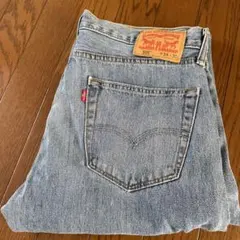 Item thumbnail for item 5daf396c-6efd-40b9-9c05-e9a31260ff39