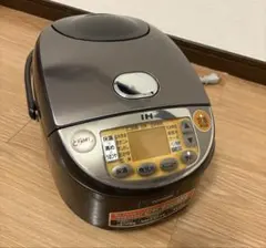 Item thumbnail for item 4f12bb3e-99b4-4384-ae5c-bf99088a4c6b