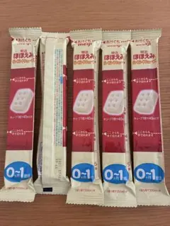 【即購入OK！】明治ほほえみ らくらくキューブ 10本