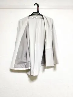 Item thumbnail for item d2f6f1d1-eab0-46b8-80fc-eaa5abaaf063