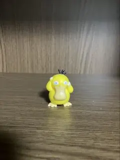 希少　顔違い　TOMY製 ポケモン　モンスターコレクション 初期　コダック② 激レア】1998年 バンダイ ポケモン コダック マスコット - メルカリ