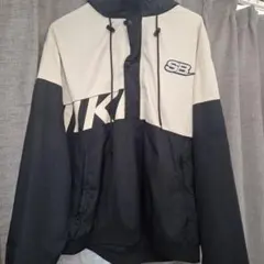 NIKE SB プルオーバー ナイロンジャケット ブラック ベージュ L
