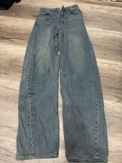 美品❣️gu レディース　バレルレッグジーンズ　XS