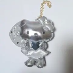 ハローキティ　合皮マスコットチャーム　シルバー　ぬいぐるみ