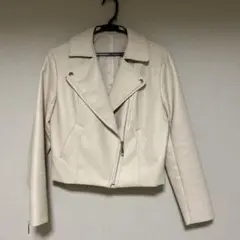 革ジャン ベージュ オフホワイト フェイクレザー