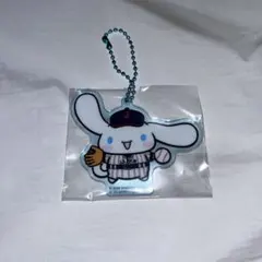 侍ジャパン×サンリオ　F賞 シナモロール　アクリルキーホルダー