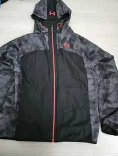 Under Armour フード付きジャケット M 黒/赤