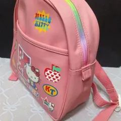 美品　キティちゃん　子供リュックのサムネイル