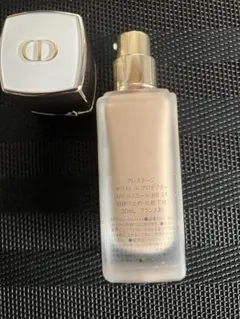 プレステージ　ホワイト　ル　プロテクターUV ルミエール　BB 01