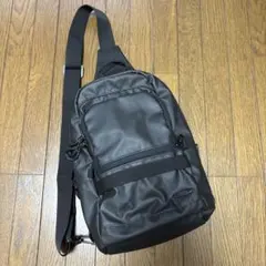 オークリー　OAKLEY ショルダーバッグ　ブラック　y2kのサムネイル
