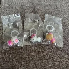 ハローキティー　めじるしアクセサリー 3個セット　ガチャガチャ