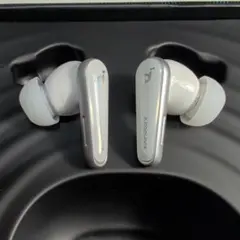 【美品】イヤホン Soundcore Liberty4 本体+箱あり 室内限定