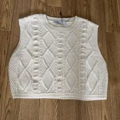 新品☆ザラ☆ZARA☆コットン☆ざっくりニット☆ベスト☆アイボリー☆S☆人気完売