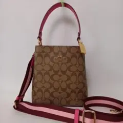 コーチ ハンドバッグ