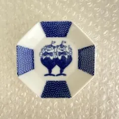 【未使用品】 不思議の国のアリス ダムとディー 小皿