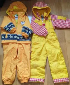 子ども用スキーウェア85～105cm(調節可能)、100cm の2着セット