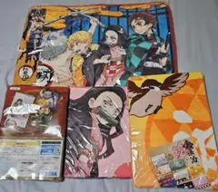 鬼滅の刃　鬼滅の刃風　グッズセット。