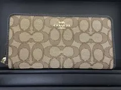 상태좋음 ‼️COACH コーチ シグネチャー ラウンドファスナー 長財布 レディース
