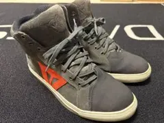 Item thumbnail for item f02bbf93-7d5b-441b-9e39-0b92c9f390bf