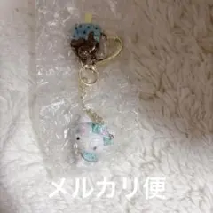 サンリオ　シークレットマスコットチャーム　チャーミーキティ