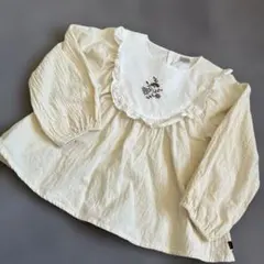 アイボリー フリル襟 長袖シャツ　フタフタ　120cm