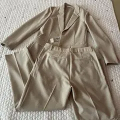 UNIQLO 感動ジャケットパンツ