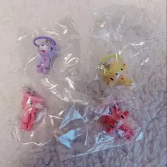 いたずらぐまのグルーミー マスコットチャーム 4種セット