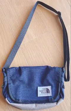 THE NORTH FACE ネイビー ショルダーバッグ
