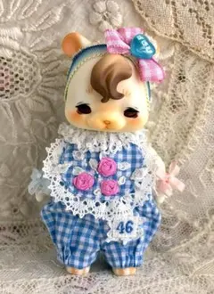 ブルーギンガムチェック刺しゅうロンパースcocoriang kumukukuのサムネイル