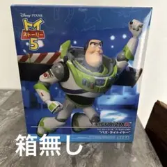 トイストーリー5 バズ　フィギュアのサムネイル