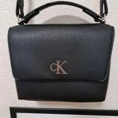 ★★Calvin Klein ★★ショルダーバッグ ブラック♡のサムネイル
