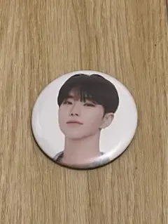 ホシ　缶バッジ　seventeencafe