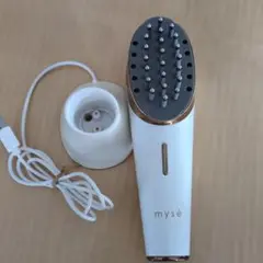 mysé 美顔器 充電器・アタッチメント付き mysé 美顔器 USB充電式 マッサージヘッド付き - メルカリ