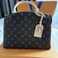 LOUIS VUITTON モノグラム ハンドバッグM45900のサムネイル