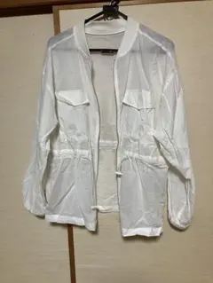シアー ブルゾン coen オフホワイト ウエストマーク 透け感 薄手ジャケット