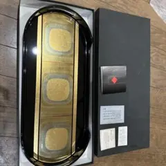 漆器製楕円盆 黒と金 金箔装飾付き