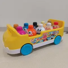 アンパンマン バス型おもちゃ 12体セット