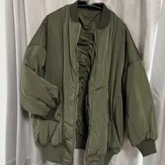 オリーブグリーン MA-1ジャケット　リバーシブル