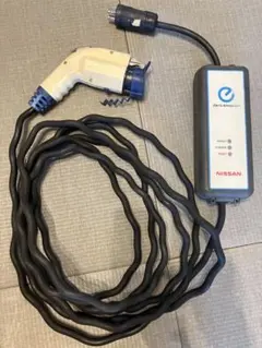 日産リーフEV充電器 29690 3NK0A (バッグ入り) 日産リーフEV充電器 29690 3NK0A (バッグ入り) - メルカリ