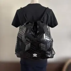 adidas 3D 幾何学模様 ナップサック ブラックのサムネイル