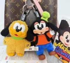 わ*ー様 ポップマート ディズニーファミリー プルート＆グーフィー ぬいぐるみキ