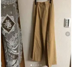 レディース　タックパンツ