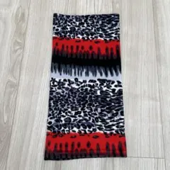 ネックウォーマー　マフラー　ヒョウ柄　レオパード柄