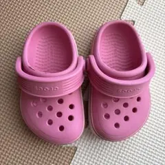 Crocs ピンク サンダル C4