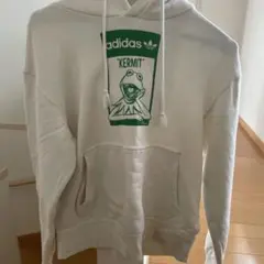 adidas×Disney KERMITパーカー