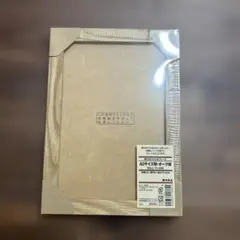 《無印良品》壁に付けられるフレーム