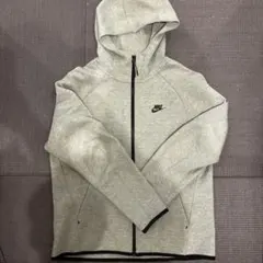 NIKE テックフリースウィンドランナー