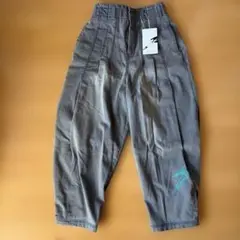 新品タグ付き　SUPERLADY 稲妻刺繍デニムパンツ